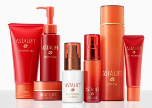 http://www.freesamples.co.uk/wp-content/uploads/2012/03/Free-Astalift-Skincare-Sample-Pack-300x214.jpg